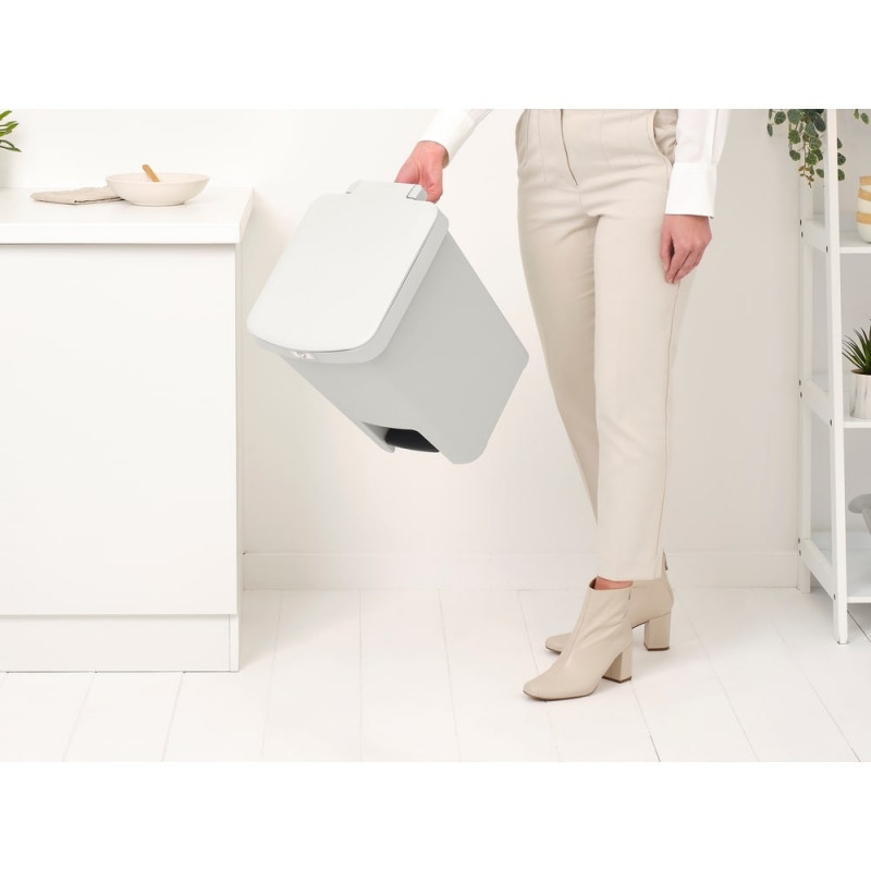 Кош за боклук с педал Brabantia StepUp 1008483, 25 л, Екологични материали, Голям отвор, Светлосив