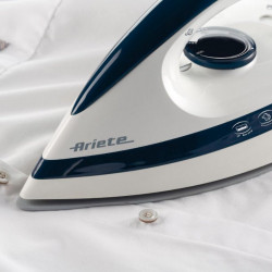 Парогенератор за гладене Ariete STEAM POWER PRO 5571/00, 2400W, 7 bar, 1.8 л, Керамична плоча, Обезмаслител, Енергоспестяваща функция, Бял/син