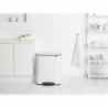 Кош за боклук Brabantia Bo Pedal 1003182, 60 л, Леко затваряне, Противоплъзгаща основа, Бял