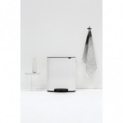 Кош за боклук Brabantia Bo Pedal 1003182, 60 л, Леко затваряне, Противоплъзгаща основа, Бял