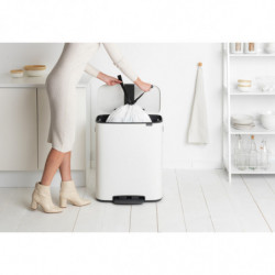 Кош за боклук Brabantia Bo Pedal 1003182, 60 л, Леко затваряне, Противоплъзгаща основа, Бял