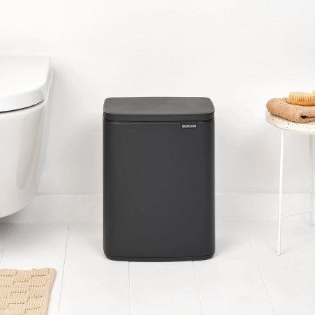 Кош за боклук Brabantia Bo Small 1006635, 12 л, Безшумно и плавно отваряне, Противоплъзгаща основа, Черен