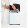 Кош за боклук Brabantia Bo Small 1006633, 12 л, Безшумно и плавно отваряне, Противоплъзгаща основа, Бял