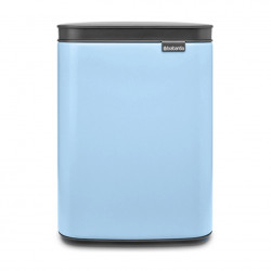 Кош за боклук Brabantia Bo Small 1006626, 4 л, Плавно и безшумно отваряне, Противоплъзгаща основа, Светлосин