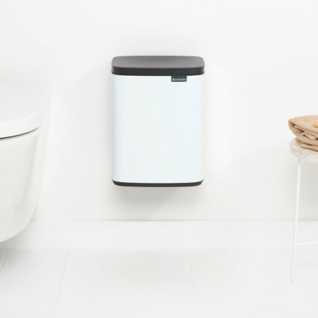 Кош за боклук Brabantia Bo Small 1006627, 7 л, Плавно и безшумно отваряне, Противоплъзгаща основа, Бял