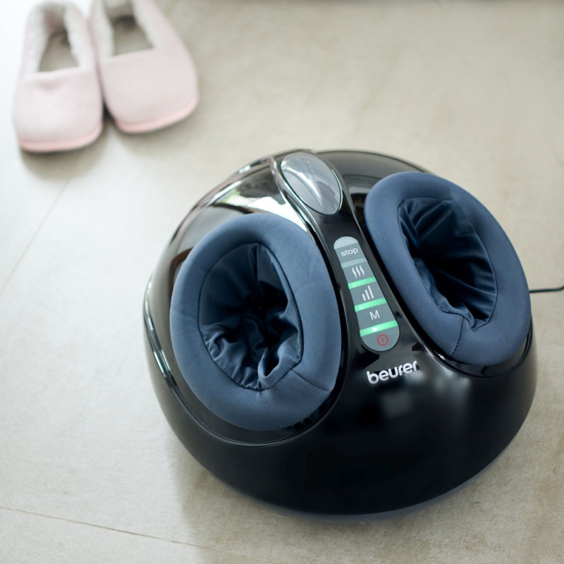 Шиацу масажор Beurer FM 90, 48W, Въздушна компресия, Рефлексотерапия, 24 глави, 3 програми, До 46 №, Черен