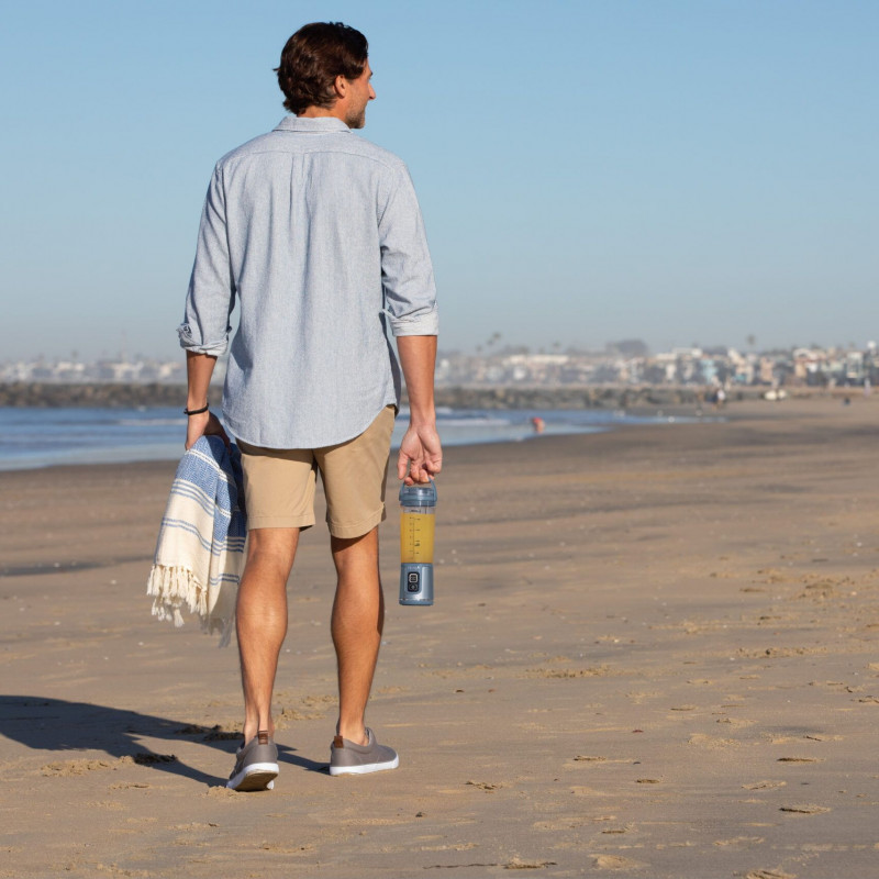 Преносим блендер Ninja Blast BC151EUNV, 7.4W, 530 мл, Стоманен нож с 6 остриета, Трошене на лед, До 10 цикъла, Без BPA, USB-C, Син