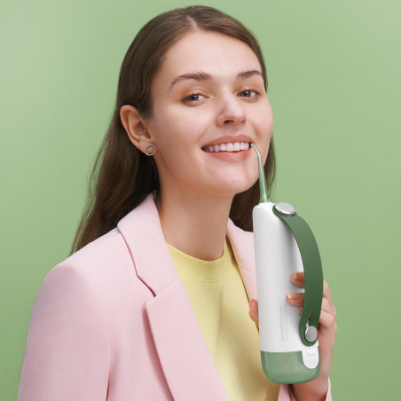 Зъбен душ Oclean W10, 5 режима, 2 накрайника, 200 мл, 1400 импулса в минута, IPX7, USB-C, Зелен