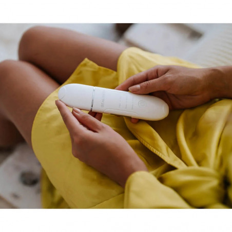 Ултразвуков уред за почистване на лице Beautifly B-Scrub Young, Електростимулация, Ексфолиране, Намаля черни точки и акне, Йони, Бял
