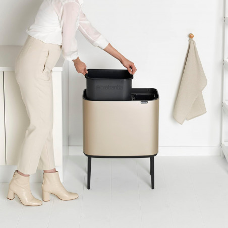 Кош за боклук Brabantia Bo Touch 1003214, 11+23 л, Плавно и безшумно отваряне, Голям отвор, Златен металик