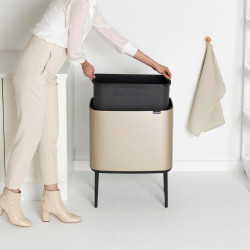 Кош за боклук Brabantia Bo Touch 1003213, 36 л, Плавно и безшумно отваряне, Голям отвор, Златен металик