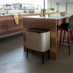 Кош за боклук Brabantia Bo Touch 1003213, 36 л, Плавно и безшумно отваряне, Голям отвор, Златен металик