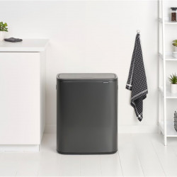 Кош за боклук Brabantia Bo Touch 1008859, 2x30 л, Плавно и безшумно отваряне, Голям отвор, Тъмносив