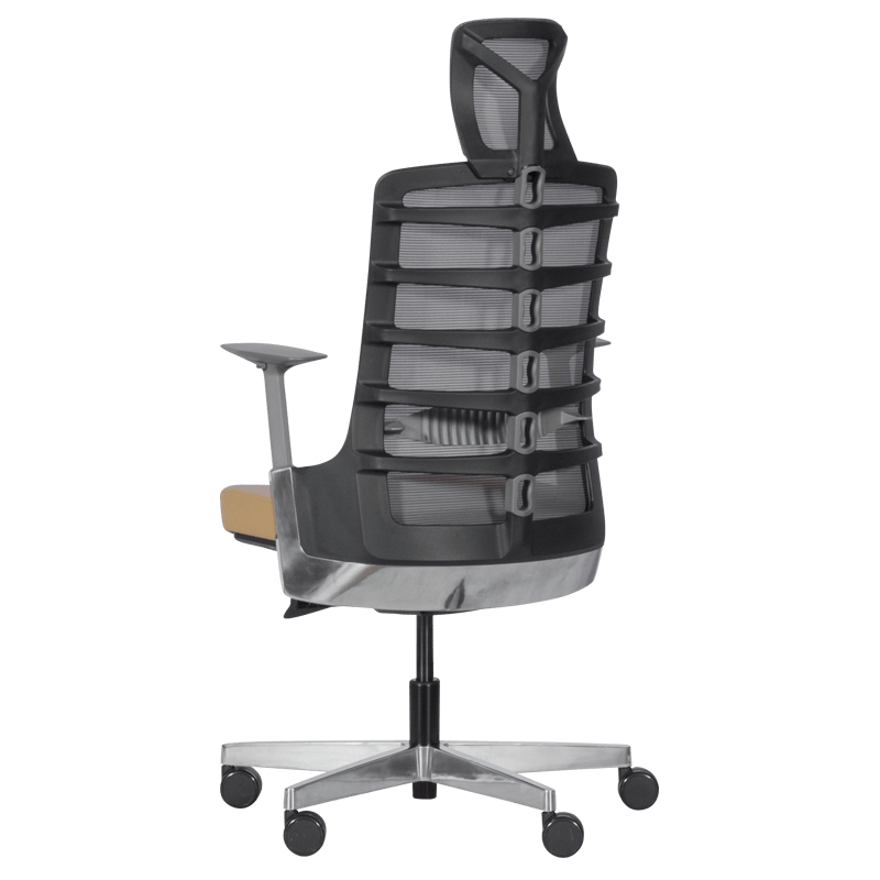 Ергономичен стол Carmen ALBERTO, До 130 кг, Естествена кожа, Функция "Auto weight-sensing", Негорима дамаска, Антишок, Бежов