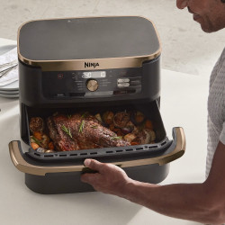 Двоен фритюрник с горещ въздух Ninja AF500EUDBCP, 10.4 л, 7 програми, Таймер, Независими зони, Черен/Меден