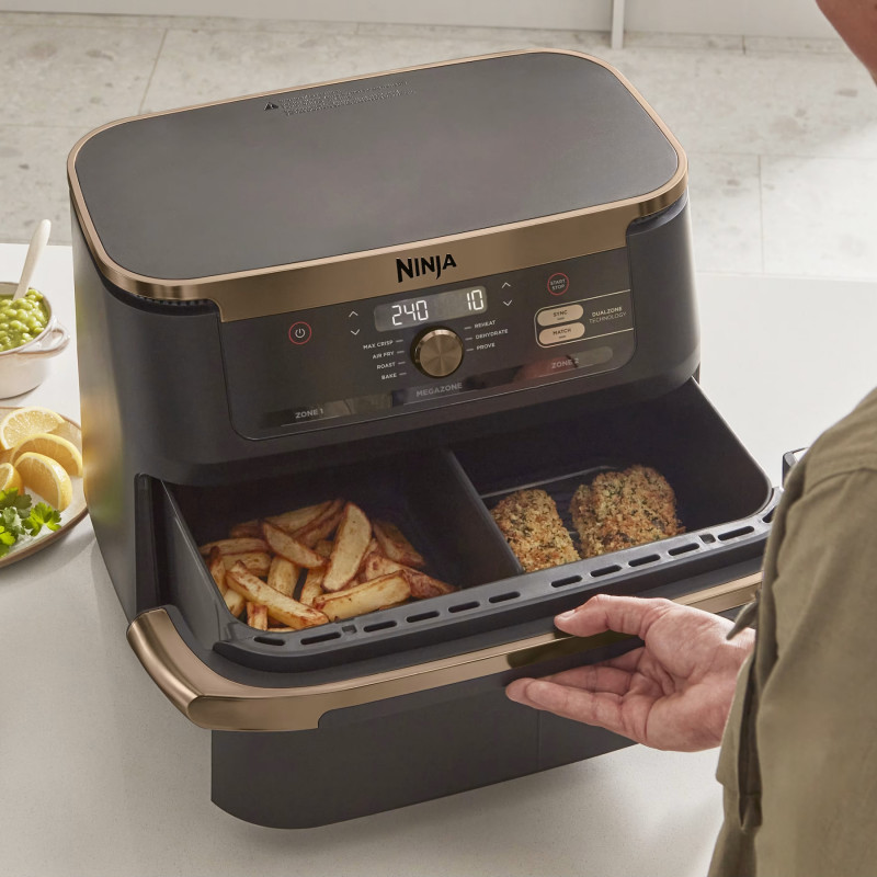 Двоен фритюрник с горещ въздух Ninja AF500EUDBCP, 10.4 л, 7 програми, Таймер, Независими зони, Черен/Меден