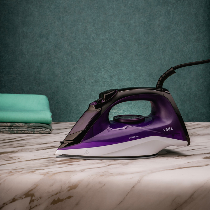 Ютия Oliver Voltz OV51050E, 2400W, 220 ml, Самопочистване, Сухо гладене, Лилав/Черен