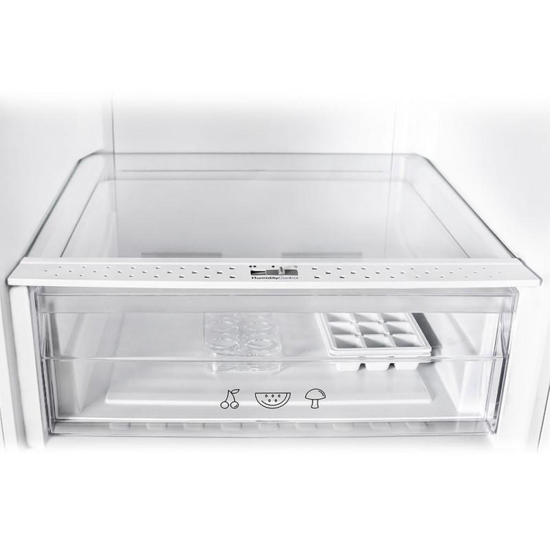 Хладилник VOX NF 3730 WE, 331 л, Клас E, Реверсивни врати, No Frost, Режим на бързо замразяване, Бял