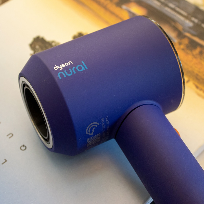 Сешоар Dyson Supersonic Nural HD16 VnBu/Topaz, 1600W, 3 скорости, 4 температури, Отрицателни йони, 5 приставки, Предпазващ скалпа, Син/топаз