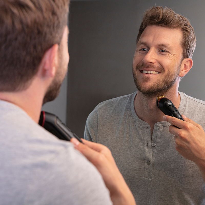 Мултифункционална машинка за подстригване Beurer MN9X, 800 mAh, До 90 мин, LED, IPX7, 11 приставки, Бързо зареждане, Черен