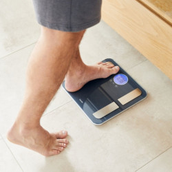 Кантар Beurer BF 195, До 180 кг, 7 функции, Памет, LCD, 5 нива физическа активност, Сив/сребрист