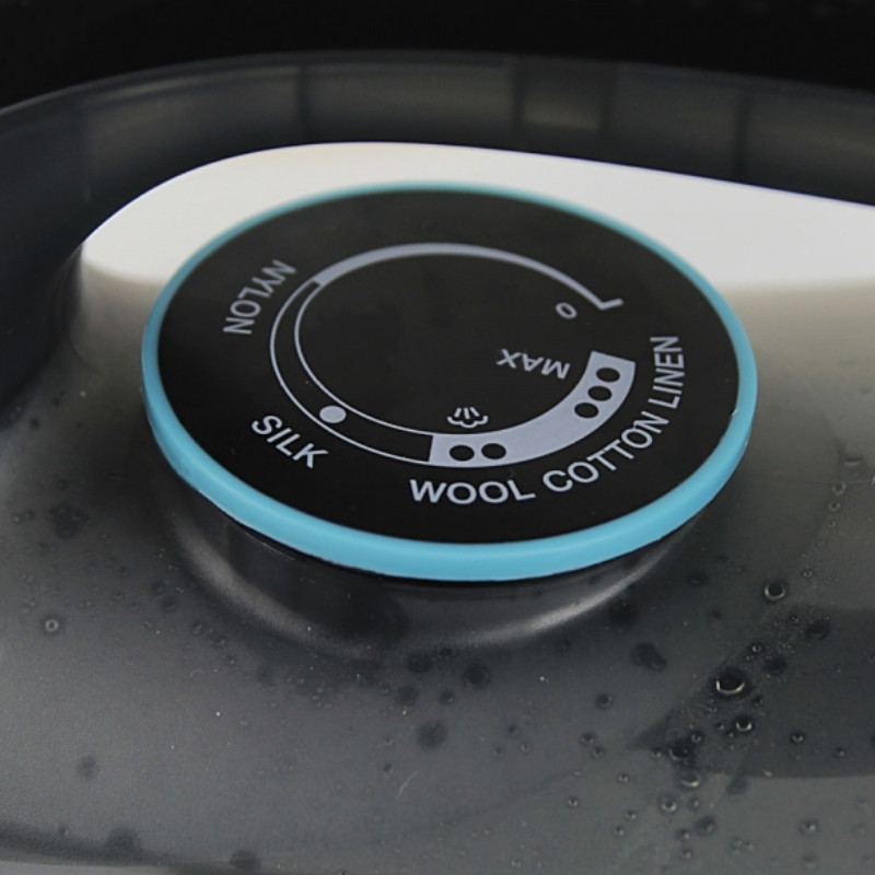 Безкабелна ютия Esperanza EHI010, 2600W, Керамична плоча, 300 мл, Сухо+пара, Самопочистване, Вертикално гладене, Черен