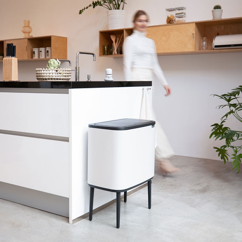 Кош за боклук Brabantia Bo Touch 1005546, 36 л, Плавно и безшумно отваряне, Голям отвор, Бежов