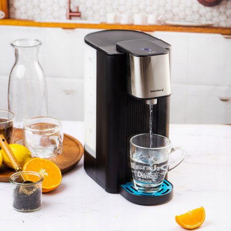 Диспенсър за гореща вода Klausberg KB 7877, 2600W, 2.5l, 95°C, 400-500мл/мин, Индикатор за нивото на вода, CE, RoHS, Черен