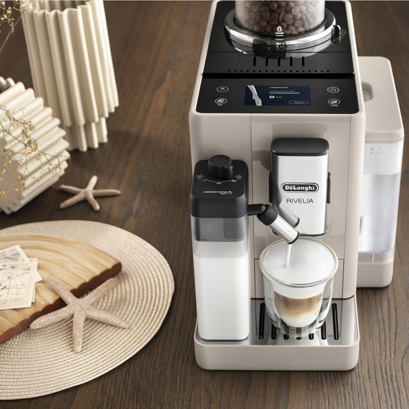 Еспресо машина DeLonghi Rivelia Sand Beige EXAM440.55.BG, 1450W, 19 bar, 1.4l, Тъчскрийн TFT, Twin Shot, Bean Adapt, LatteCrema Hot, 16 напитки, Бежов