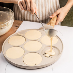 Тиган за палачинки Klausberg KB 7970, 26.5 см, 7 отделения, Незалепващо покритие, Индукция, Бежов