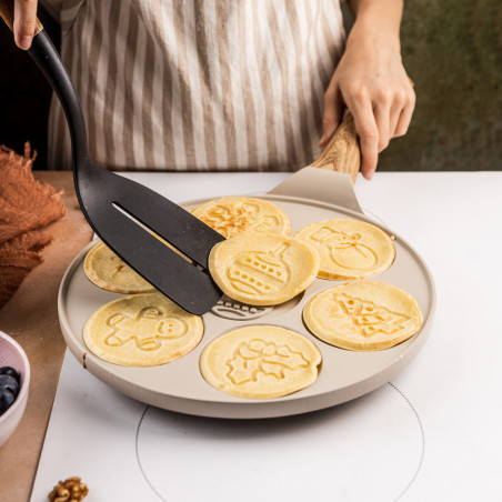 Тиган за палачинки Klausberg KB 7970, 26.5 см, 7 отделения, Незалепващо покритие, Индукция, Бежов