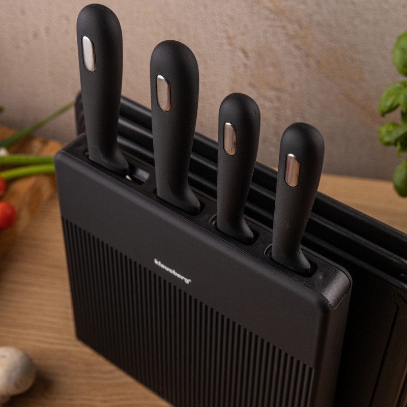 Комплект ножове и дъски за рязане Klausberg KB 7980, 8 части, Неръждаема стомана, Стойка, Черен/инокс