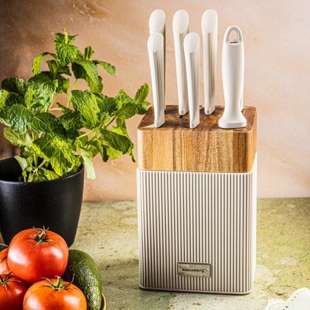 Комплект ножове Klausberg KB 7984, 8 части, Неръждаема стомана, Точило, Стойка от акациево дърво, Бежов/дървесен