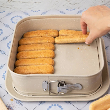 Форма за печене с падащо дъно Kinghoff KH 1977, 27.5 см, Мраморно покритие, Бежов