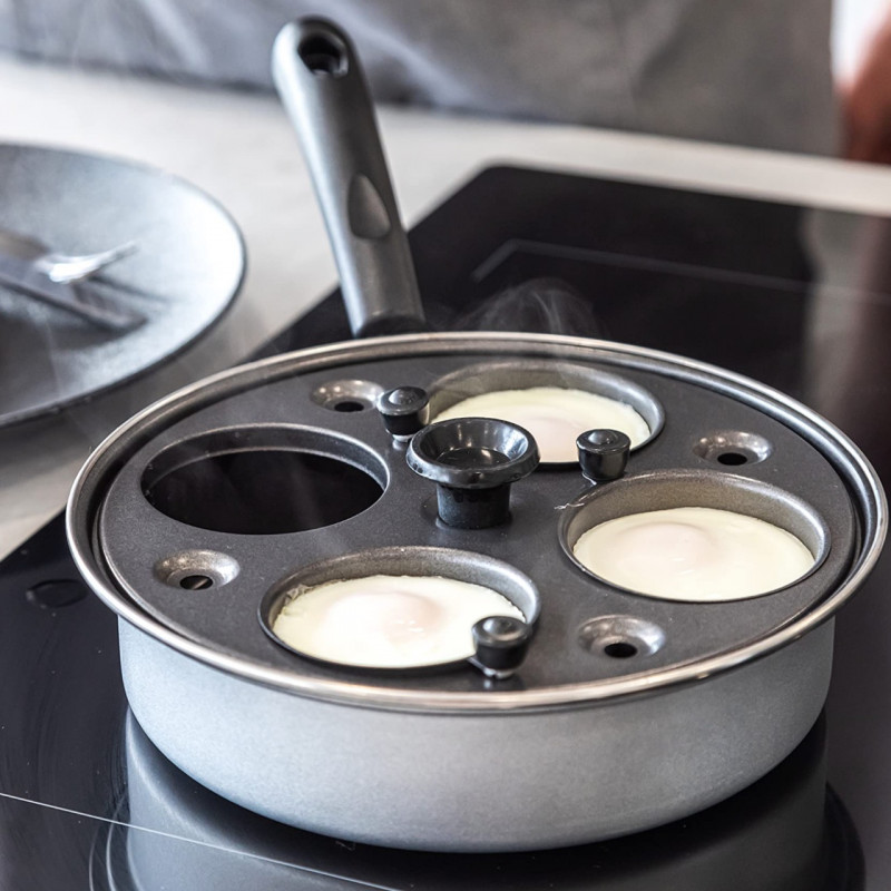 Тиган за яйца бенедикт KitchenCraft KCPOACH4, 21 см, 5 л, Капак, 4 сваляеми форми, Функция дълбок тиган, Индукция, Инокс/сребрист