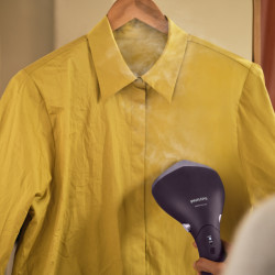 Уред за гладене с пара Philips STH7050/30, 1500W, 100 + 200 мл, 28 г/мин, OptimalTEMP, Регулируема глава, 2 нива на пара, Аксесоари, Черен/лилав