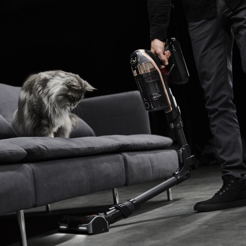 Вертикална прахосмукачка Rowenta X-Force Flex 15.60 RH99F1, 520W, 230AW, 0.9 л, 32.4V, Автономия 80 мин, Автоматична мощност, LED четка, Дисплей, Flex, Черен/бронз