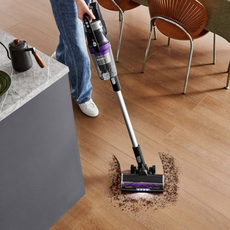 Вертикална прахосмукачка 2в1 Eureka NEC490, 350W, LED дисплей и светлина на четката, Single Cyclone, 60 мин, Станция за самоизпразване и зареждане, Черен