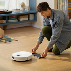 Прахосмукачка робот Roborock Q10 PF+, 10000 Pa, 150 мин, 0.35 л, Wi-Fi, Сухо/мокро, Автоматично повдигане на мопа, 360° LiDAR, 3D картографиране, Гласово управление, Бял