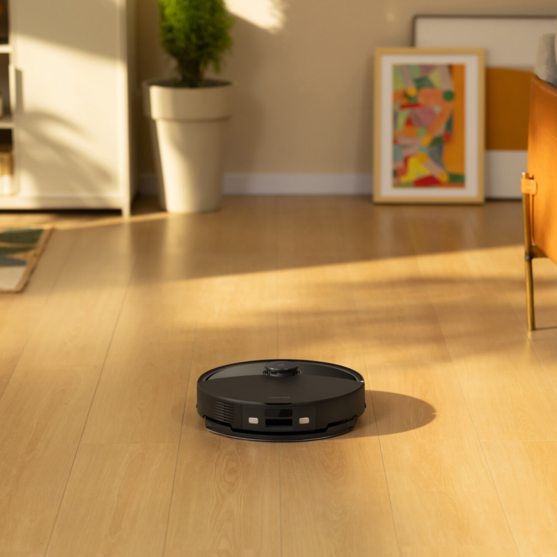 Прахосмукачка робот Roborock Q10 PF+, 10000 Pa, 150 мин, 0.35 л, Wi-Fi, Сухо/мокро, Автоматично повдигане на мопа, 360° LiDAR, 3D картографиране, Гласово управление, Черен