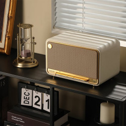 Тонколона Edifier D32 WH, 60W, 11 часа, Hi-Res Audio/Wireless, Bluetooth 5.3, Wi-Fi, Apple Airplay2, DRC, DSP,  Дървен корпус, Бял