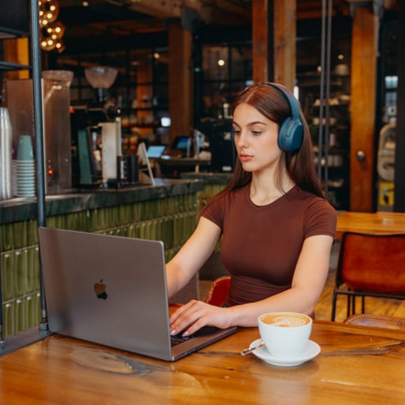 Безжични слушалки Edifier W820NB Plus V25 Navy, 40 мм, 80 часа, A.I, Динамични драйвери с титаниево покритие, Bluetooth V6.1, ANC, Hi-Res, Тъмносин