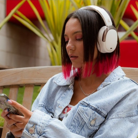 Безжични слушалки Edifier WH950NB Ivory, 40 мм, 55 часа, Динамични драйвери с титаниево покритие, 3 режима, Таймер, Bluetooth V5.3, ANC, ENC, Hi-Res, Бежов