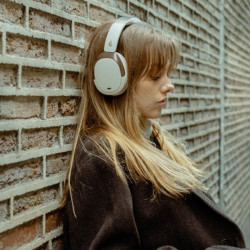 Безжични слушалки Edifier WH950NB Ivory, 40 мм, 55 часа, Динамични драйвери с титаниево покритие, 3 режима, Таймер, Bluetooth V5.3, ANC, ENC, Hi-Res, Бежов