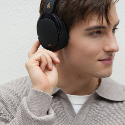 Безжични слушалки Edifier WH950NB Black, 40 мм, 55 часа, Динамични драйвери с титаниево покритие, 3 режима, Таймер, Bluetooth V5.4, ANC, ENC, Hi-Res, Черен