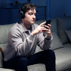 Безжични слушалки Edifier WH950NB Black, 40 мм, 55 часа, Динамични драйвери с титаниево покритие, 3 режима, Таймер, Bluetooth V5.4, ANC, ENC, Hi-Res, Черен