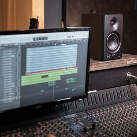 Тонколони Edifier MR4 BL, 42W RMS, RCA, AUX, TRS, Високо и нискочестотни говорители 1"/4", 2 режима, Черен