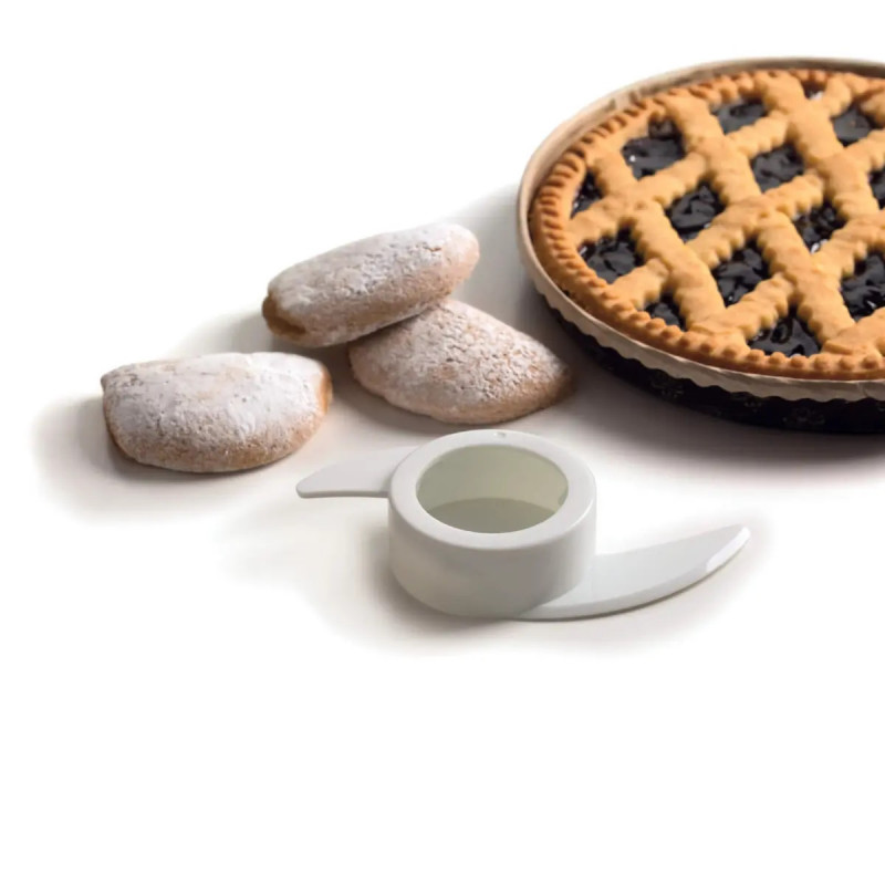 Кухненски робот Ariete Vintage 1781/03, 1000W, 2.1 литра, 2 скорости, Пулс функция, Неплъзгащи се крачета, Бежов