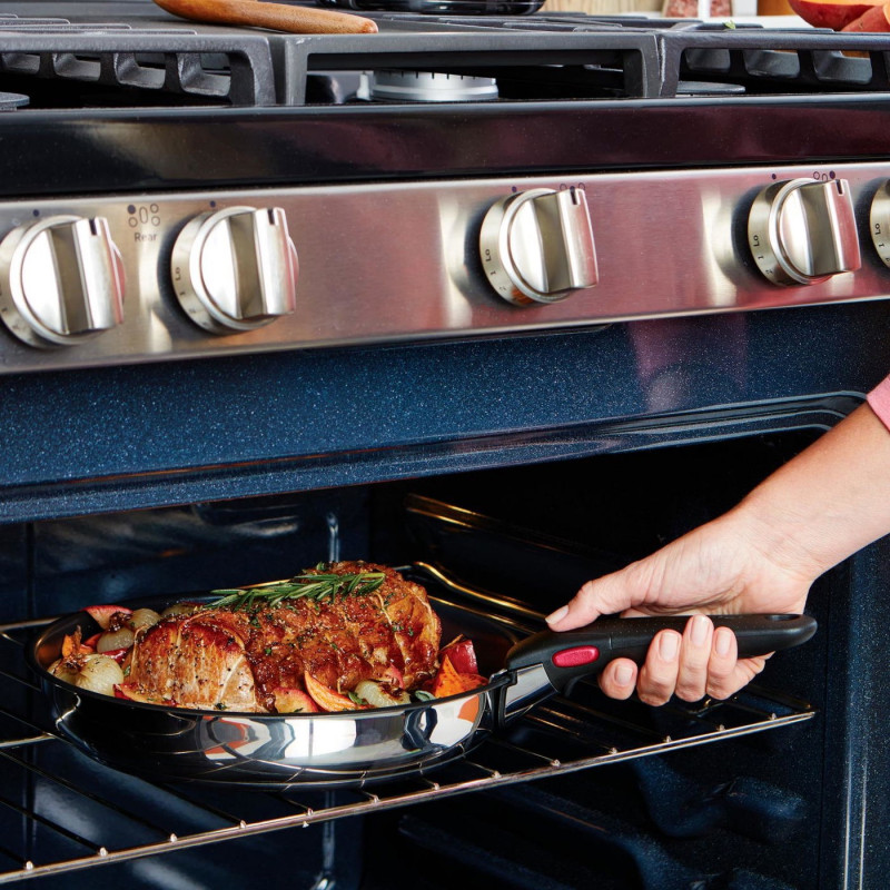 Комплект тигани и тенджери Tefal L881S504, 5 части, Неръждаема стомана, Титаниево незалепващо покритие, Фурна до 250°C, Подвижна дръжка, Индукция, Инокс