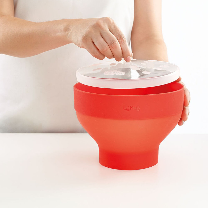 Купа за приготвяне на пуканки в микровълнова Lekue 1009035, 2.8 литра, Ø20x14.5 см, До 3 души, -60 до +220C, Червен